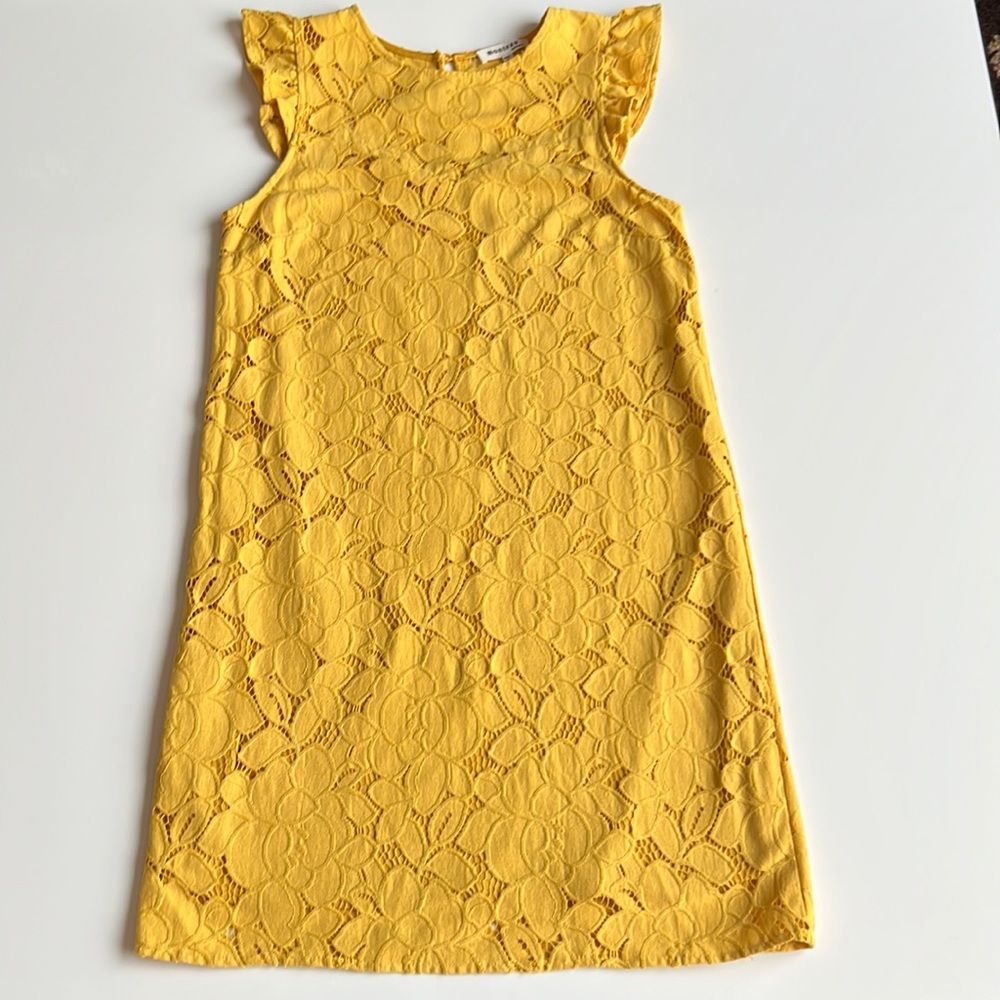 Monteau Yellow Floral Lace Dress Flutter cap sleeve Keyhole neck Fully lined